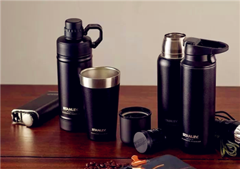 男人最想要的16种礼品 情人节送男朋友送什么礼物适宜插画图片6 男人最想要的16种礼品 情人节送男朋友送什么礼物适宜插画图片6